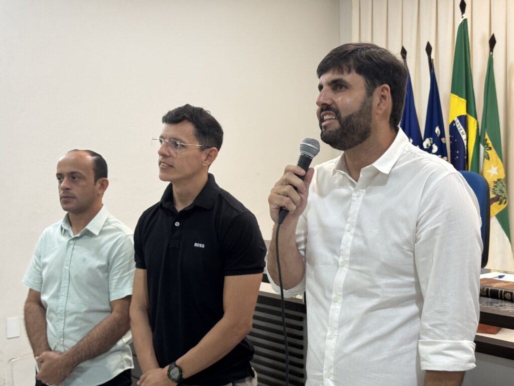 Joaquim de Medeirinho é eleito presidente da AMSO-TR; CIS e Geoparque Seridó também definem lideranças