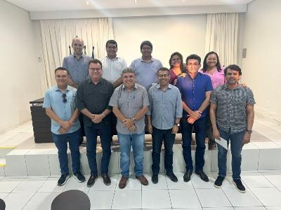 Recuperação de crédito para os municípios, entre os temas ontem na Assembleia da AMSO-TR