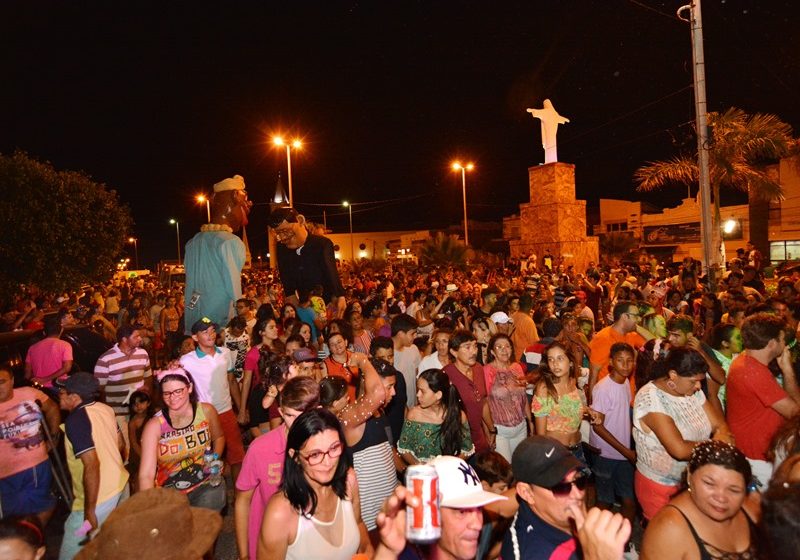ARRASTÃO DO BOI LANÇA MUSICA NOVA, CARNAVAL CULTURAL DE CURRAIS NOVOS CRESCE A CADA ANO