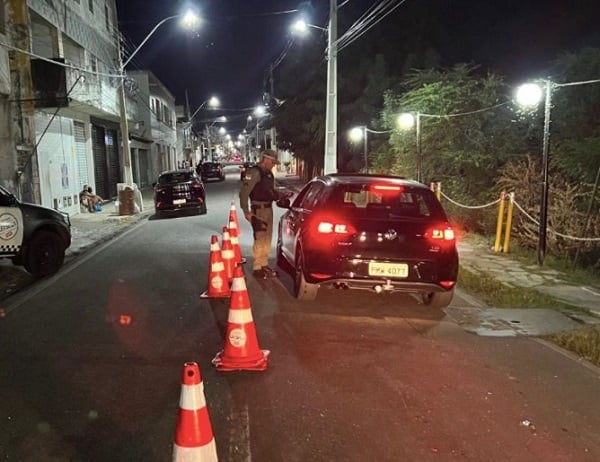 LEI SECA AUTUA 11 CONDUTORES POR DIRIGIREM SOB EFEITO DE ÁLCOOL EM CAICÓ