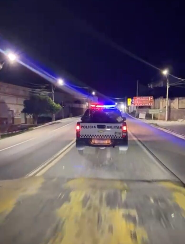 Troca de tiros entre PM e ladrões em Acari deixa um suspeito baleado; três estão foragidos