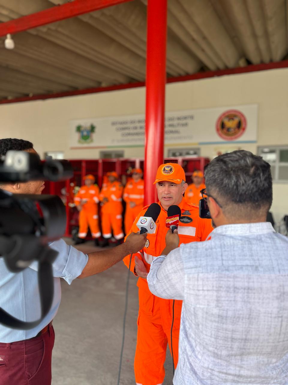 Vídeo: Subcomandante do Corpo de Bombeiros Militar do Rio Grande do Norte visita quartel de Currais Novos e fala sobre a taxa dos Bombeiros